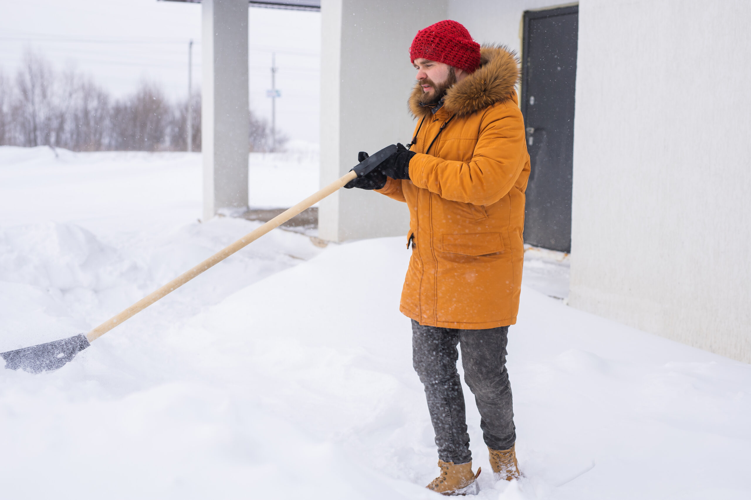 Navigating Winter Challenges with a Snow Removal Pro's Guide